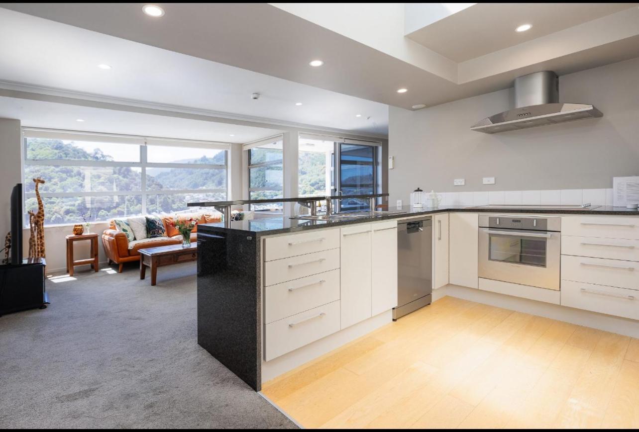 Astonishing Views Superb Waterfront Apartment Picton Exteriör bild
