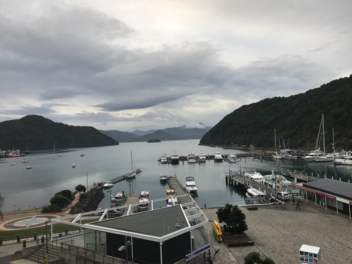 Astonishing Views Superb Waterfront Apartment Picton Exteriör bild